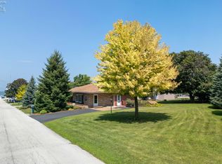 347 Hidden Beach Rd, Lakeside Marblehead, OH 43440