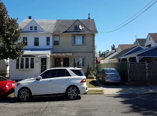 102-21 213th St, Queens Village, NY 11429