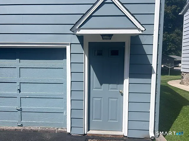 1 bed, 1.0 bath, 400 sqft, $1,800 — Photo 2