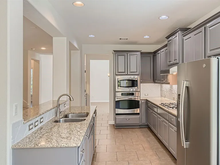 12609 Calistoga Way — Photo 15