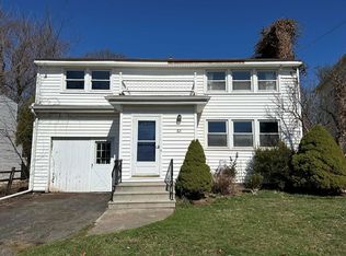 65 Parkwood Dr, Shelby, OH 44875