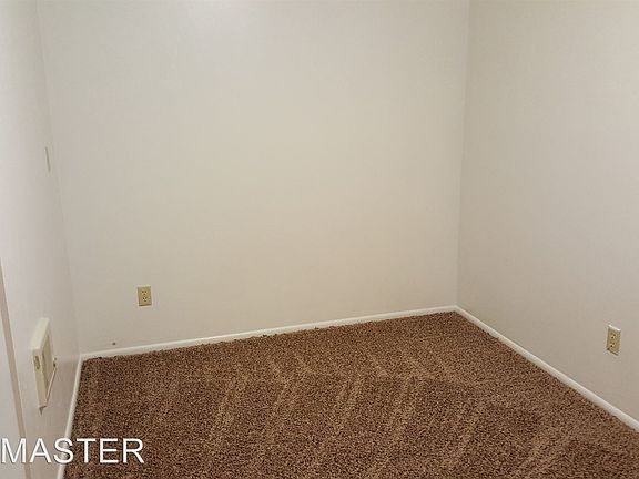 5th image of 173 1/2 N 3rd E
