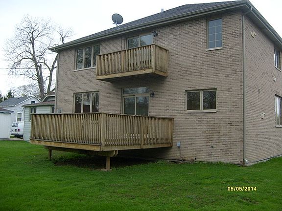 2nd image of 9811 S Melvina Ave
