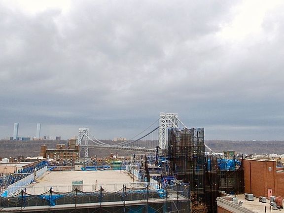 3rd image of 639 W 173rd St APT 9-B