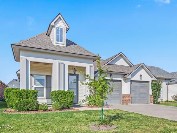 213 Whispering Meadows Rd, Broussard, LA 70518