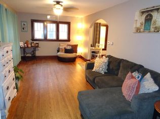 330 Jackson St, Fort Atkinson, WI 53538