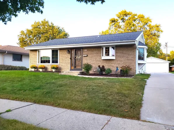 3818 South 95th STREET, Milwaukee, WI 53228