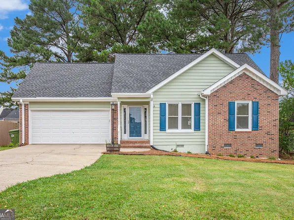 214 Stoney Brook Dr, Carrollton, GA 30116