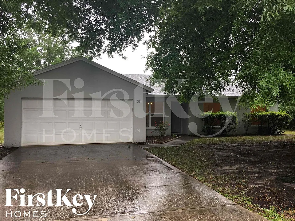 1011 Coatbridge Dr