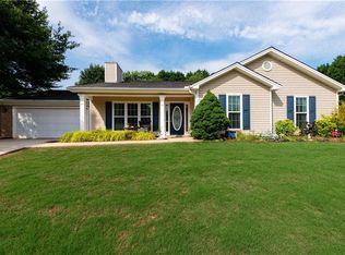 281 Natchez Cir, Winder, GA 30680