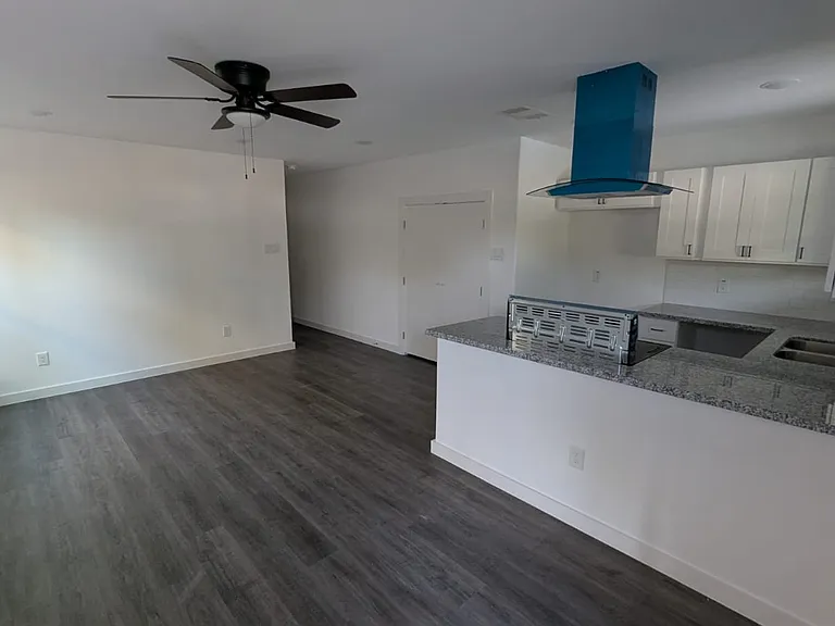 7613 Shotwell St #A — Photo 3