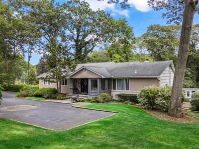 17 Plane Tree Lane, Dix Hills, NY, 11746