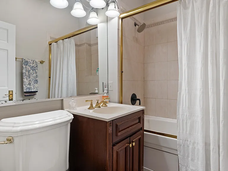 55 E Cedar St #1 — Photo 17