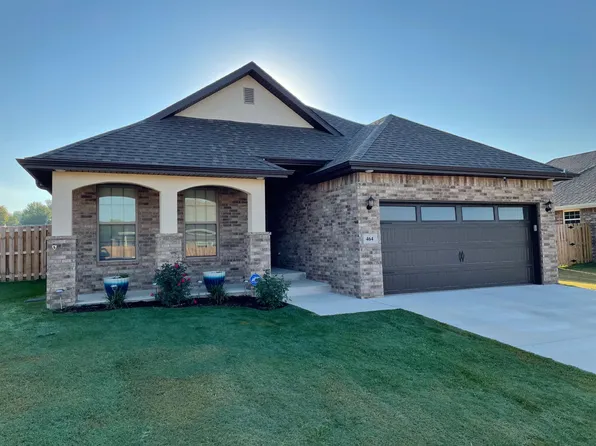 464 Hall Ave, Pea Ridge, AR 72751