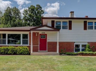1030 Poplar Ln, Bartlett, IL