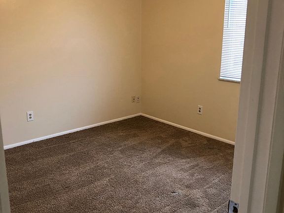5th image of 10055 Willdan Dr APT D
