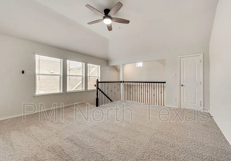 1713 Wayne Ln — Photo 14