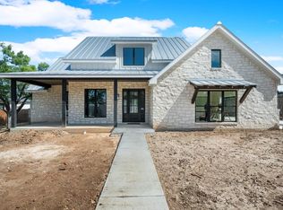 2043 Stone Mdw, Fredericksburg, TX 78624