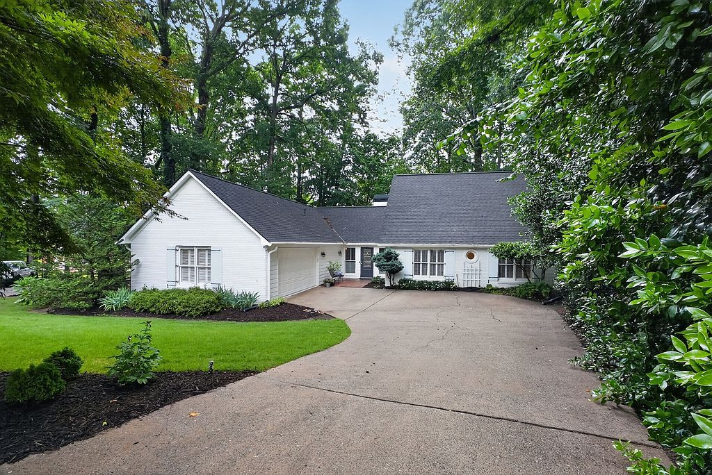 4958 Bridgeport Way - Property Image