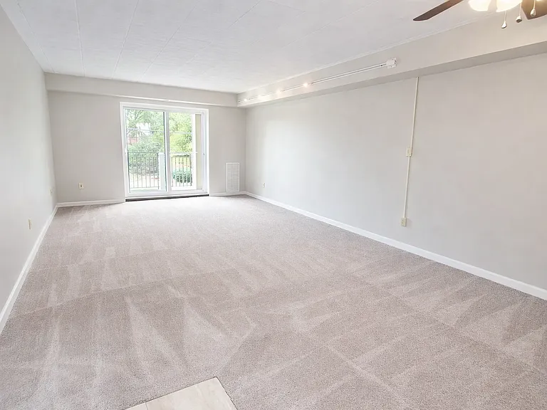 601 N Negley Ave — Photo 2