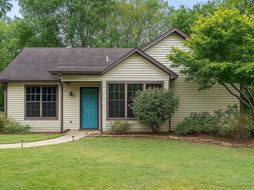 1st image of 27 Brierwood Cir