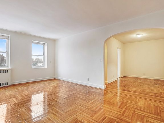 2nd image of 70-01 113th St #7G