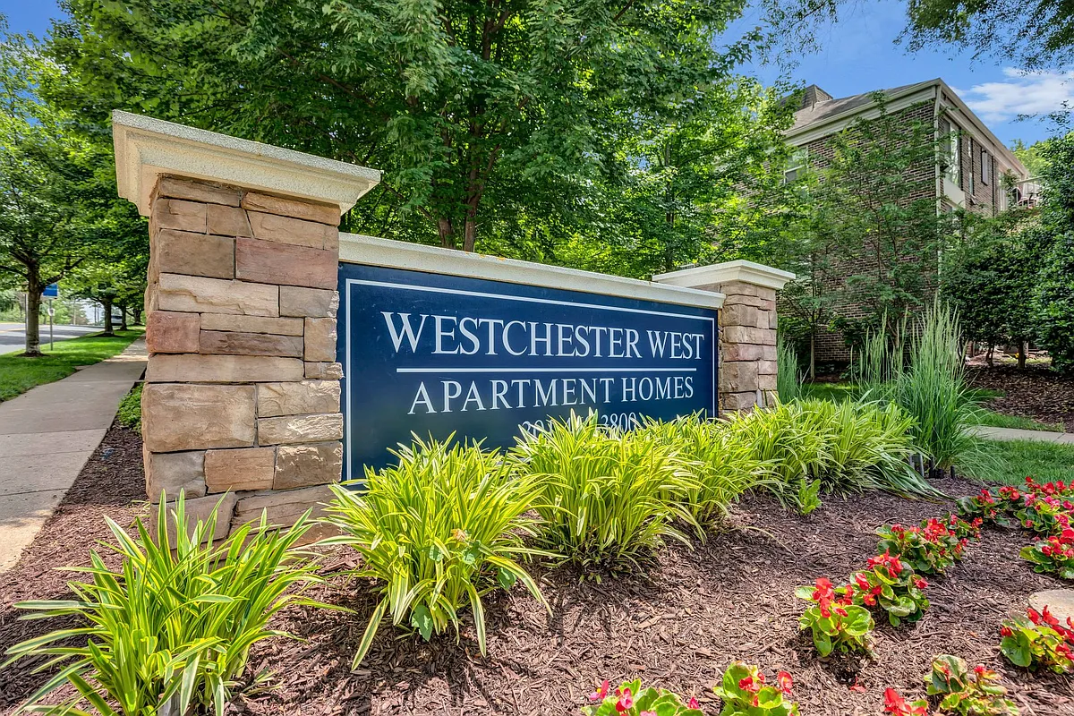 Photo 2 of 58 - Westchester West Apartments - Silver Spring, MD Building Photo - Westchester West Apartments