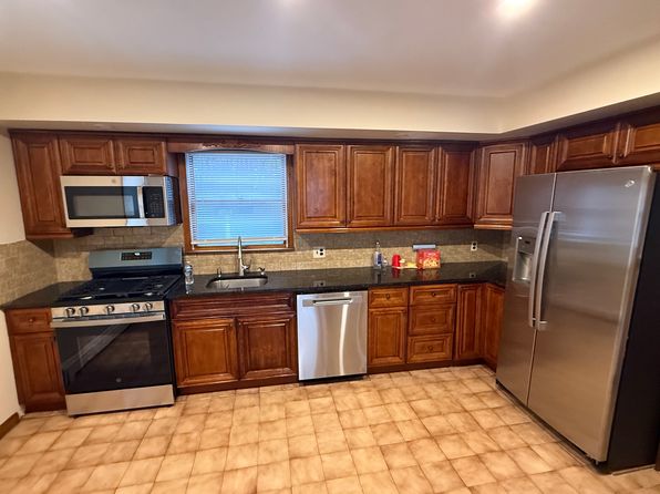 (undisclosed Address)