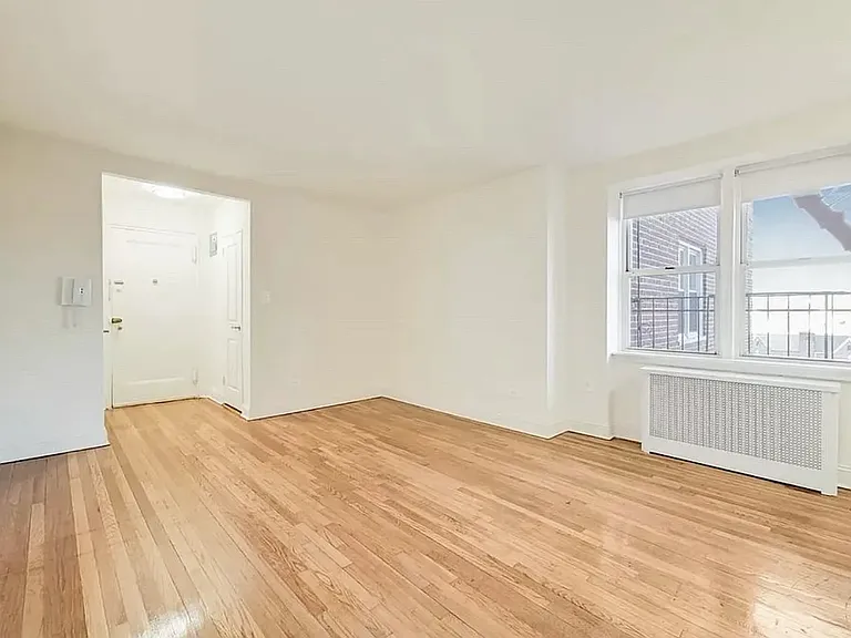 2775 Shore Pkwy #2E — Photo 4