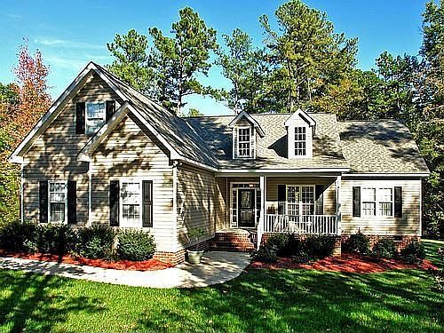2nd image of 210 Lumberjack Ln