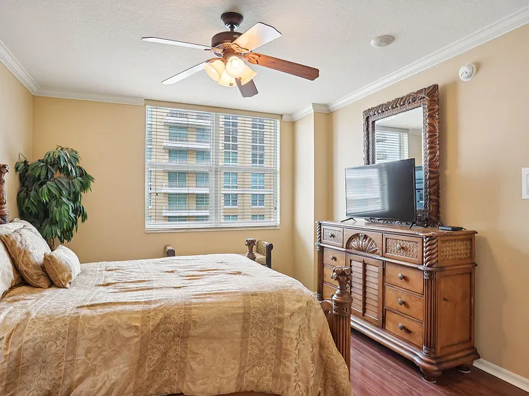 625 Casa Loma Blvd #1103 — Photo 16