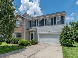 3628 Darlington Rd, Matthews, NC 28105