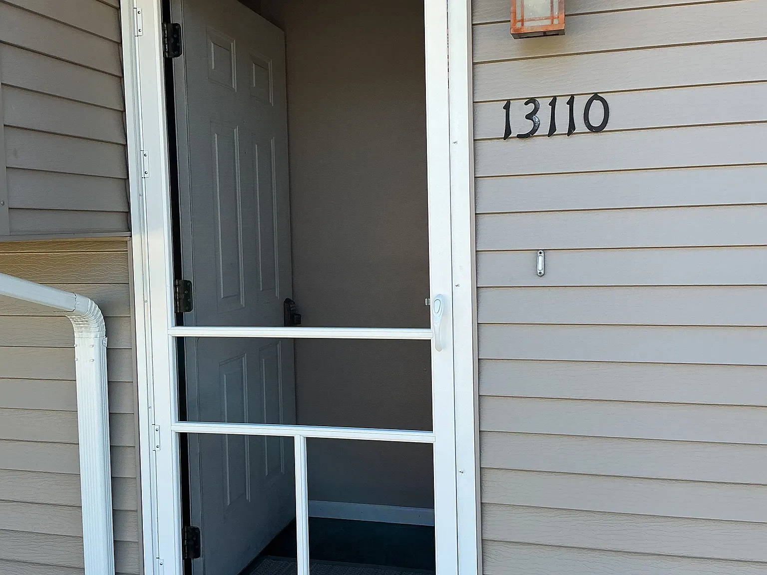 3 bed, 1224 sqft, $1,800 — Photo 3