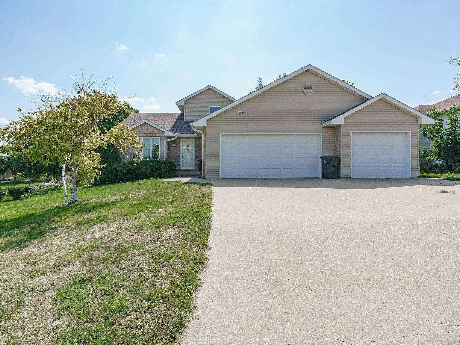 484 Titan Rd, Hinton, IA 51024 Zillow