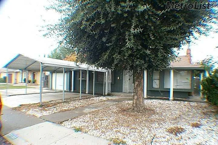 2133 N 7th St photo 1