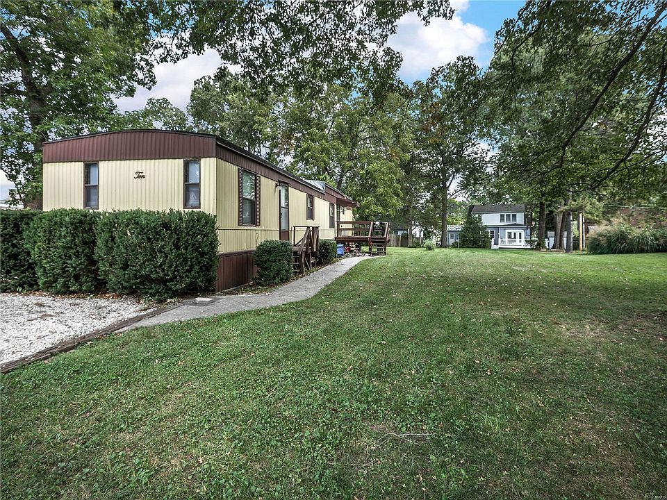 1st image of 10 Dardenelle Dr