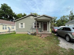 606 S 6th St, Hayti, MO 63851