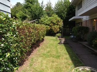 23 SW Bancroft St, Portland, OR 97239