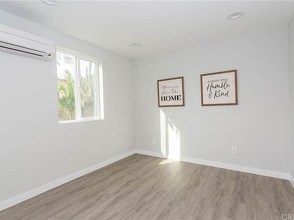 4th image of 12563 Bromont Ave