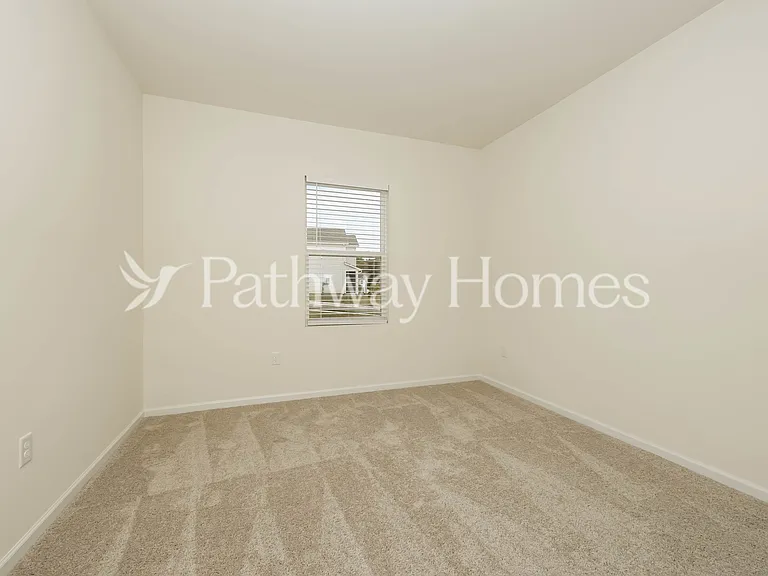 1058 Large Poppy Dr — Photo 17