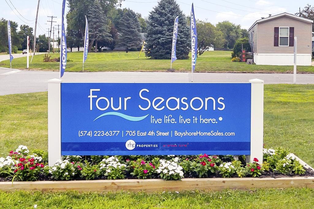 Four Seasons by RHP Properties in Rochester IN | Zillow