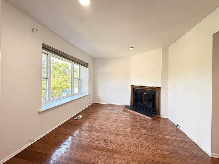 1187 Heyward Rd — Photo 15