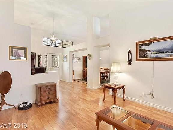 4th image of 273 Sunshine Springs Ct