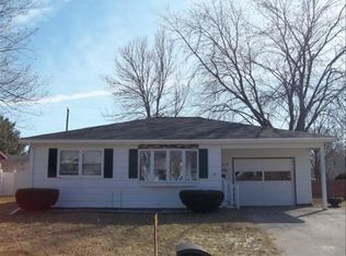 849 Maple Grove St, Tomah, WI 54660