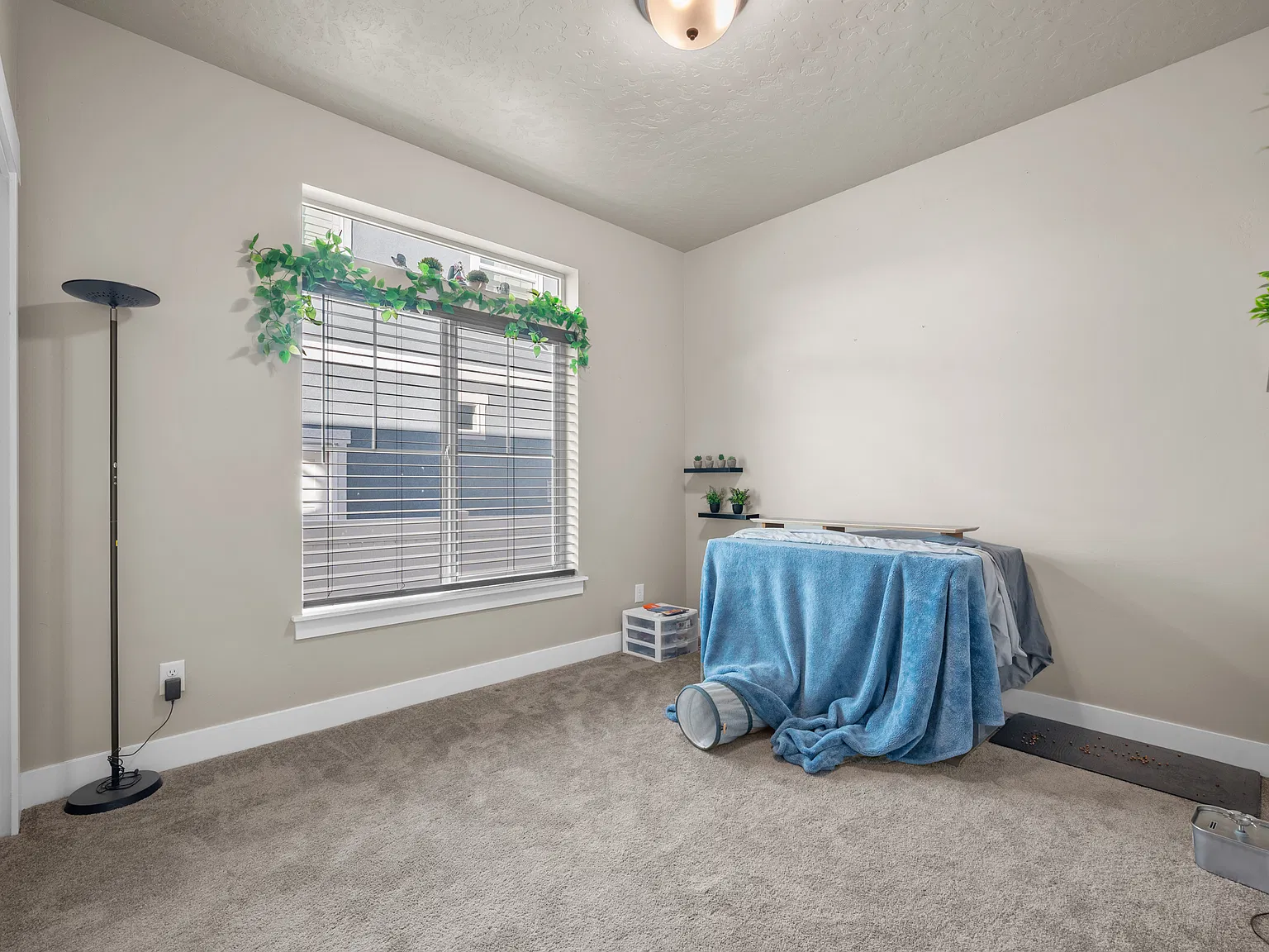 348 S Heyes Well Lane - 1 — Photo 4