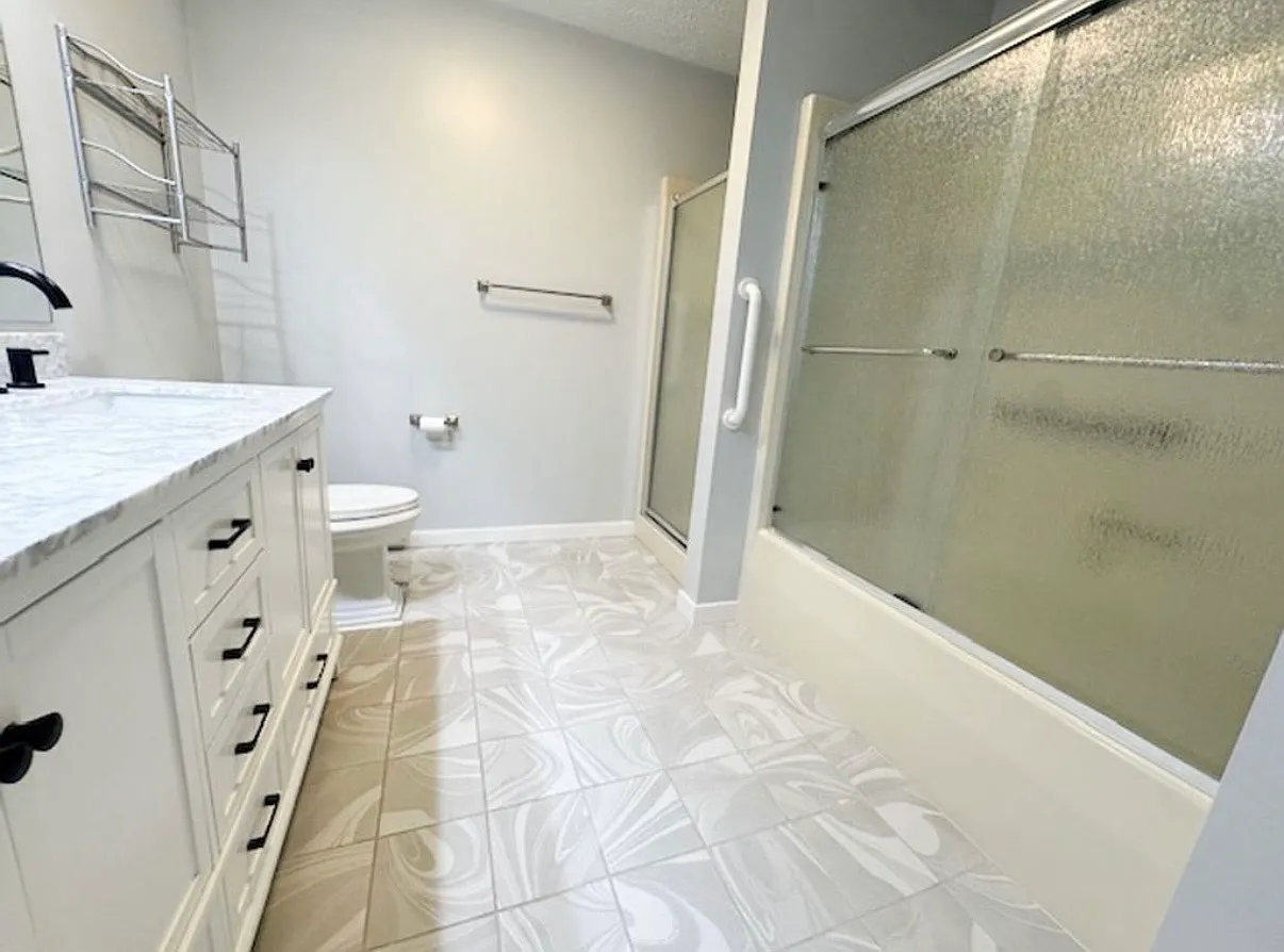 2 bed, 1500 sqft, $2,600 — Photo 3
