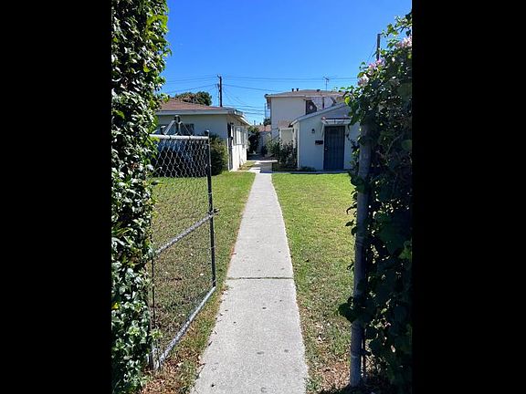 2nd image of 6508 1/4 Eastern Ave