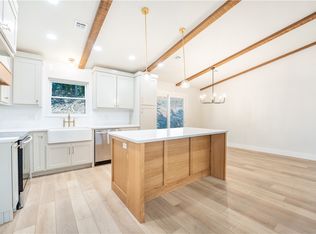 1905 Almand Dr, Bentonville, AR 72712