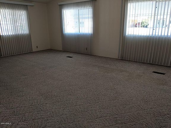 2nd image of 118 S 72nd Pl