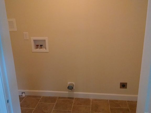 Spacious Laundry Room!